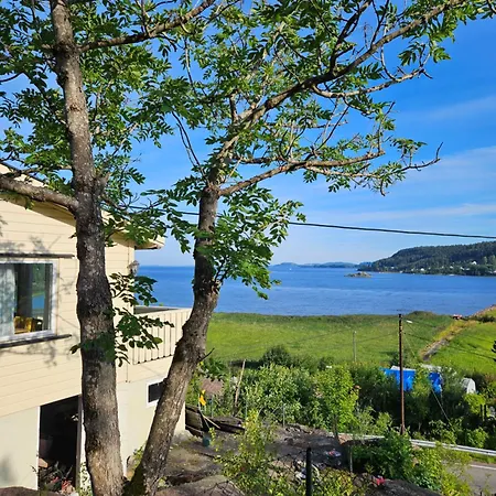 Holiday home Utsikten Bjerkoya *