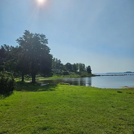 Hébergement de vacances Utsikten Bjerkoya With Boat - Where The View Meets The Sea, App 1h From Oslo Holmestrand